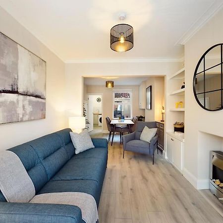 It'S Broadway Baby! Great House Close To City Centre Belfast Exterior foto