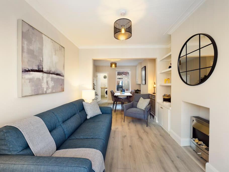 It'S Broadway Baby! Great House Close To City Centre Belfast Exterior foto